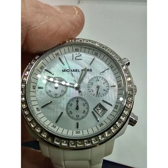 Michael Kors | Accessories | Michael Kors Mk579 Chronograph  display picture 1